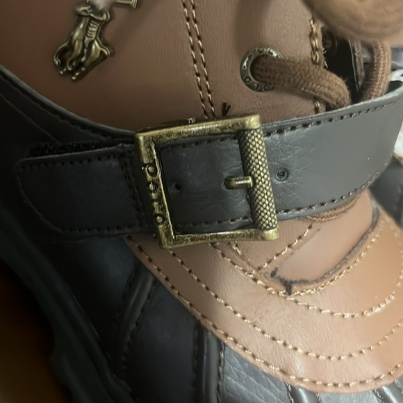 Polo Ralph Lauren
Boys' Dover Buckled Boots Brown and Black Boots BNWOB - Picture 8 of 10